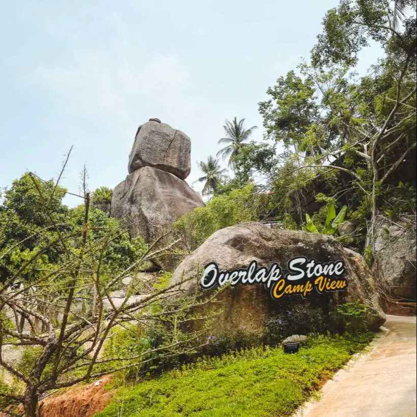 Overlap Stone